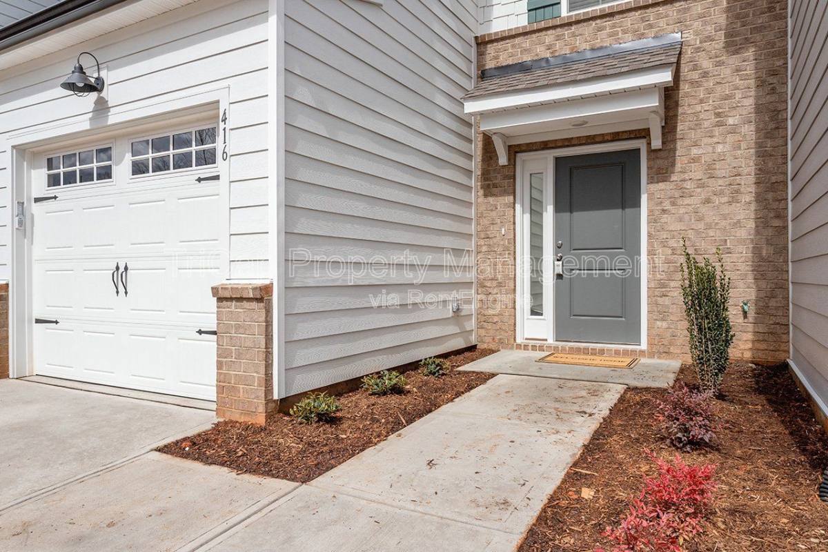 Townhouse for rent at 416 Glen Clova Dr, Raleigh, NC 27603