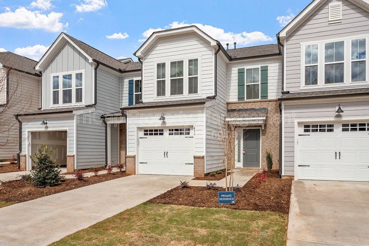 Townhouse for rent at 416 Glen Clova Dr, Raleigh, NC 27603
