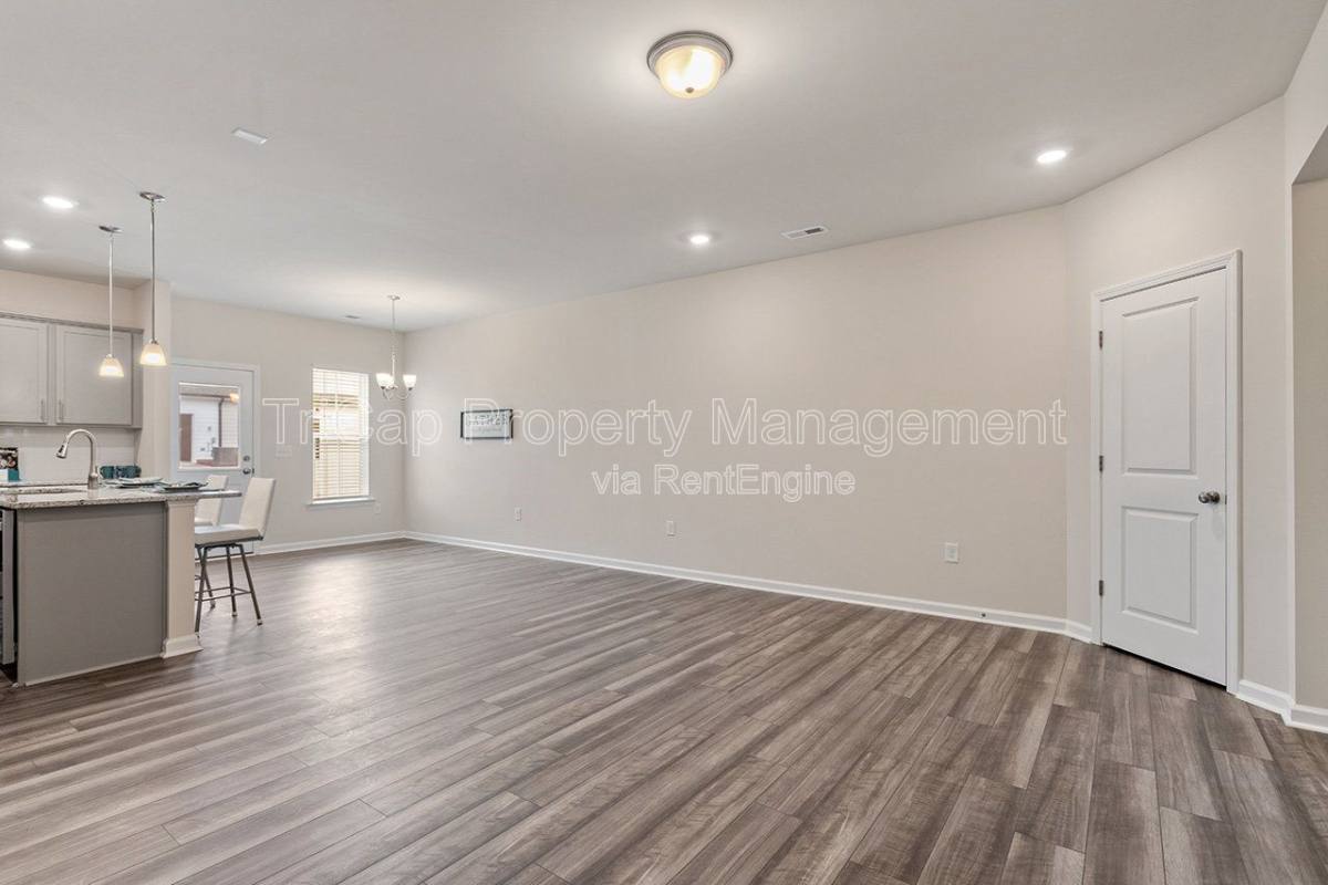 Townhouse for rent at 416 Glen Clova Dr, Raleigh, NC 27603