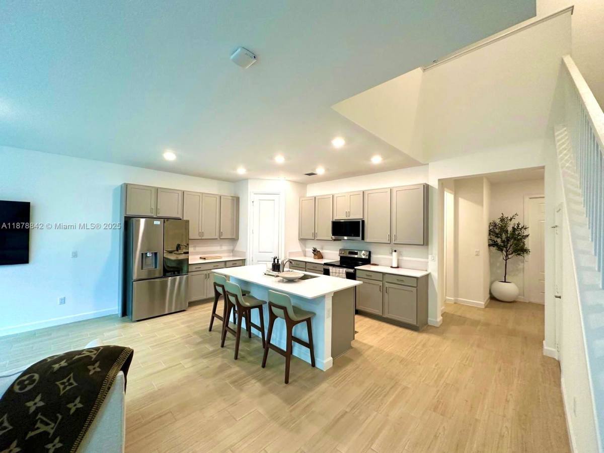 Townhouse for rent at 9045 Zevon Court, Lake Worth, FL 33467