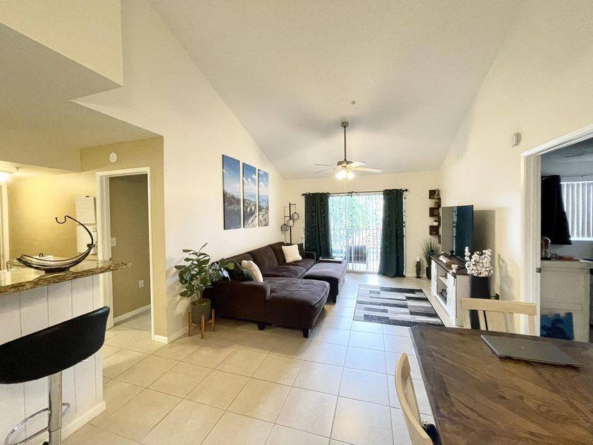Condo for rent at 7912 Sonoma Springs Circle, Lake Worth, FL 33463
