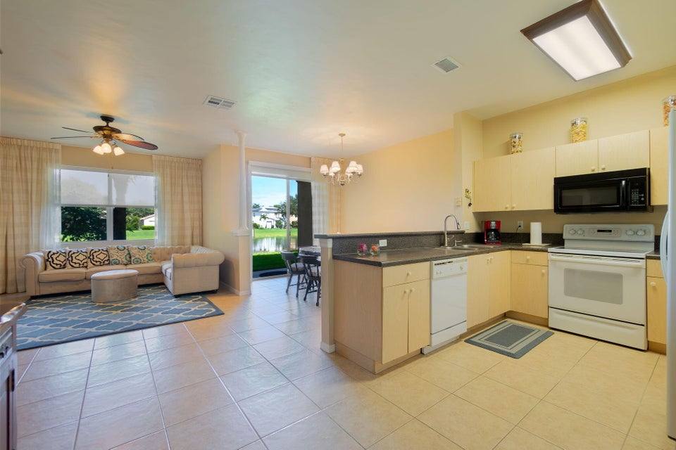 Townhouse for rent at 213 River Bluff Lane, West Palm Beach, FL 33411