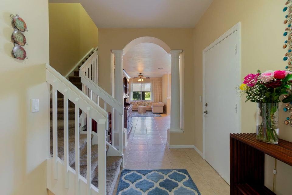 Townhouse for rent at 213 River Bluff Lane, West Palm Beach, FL 33411
