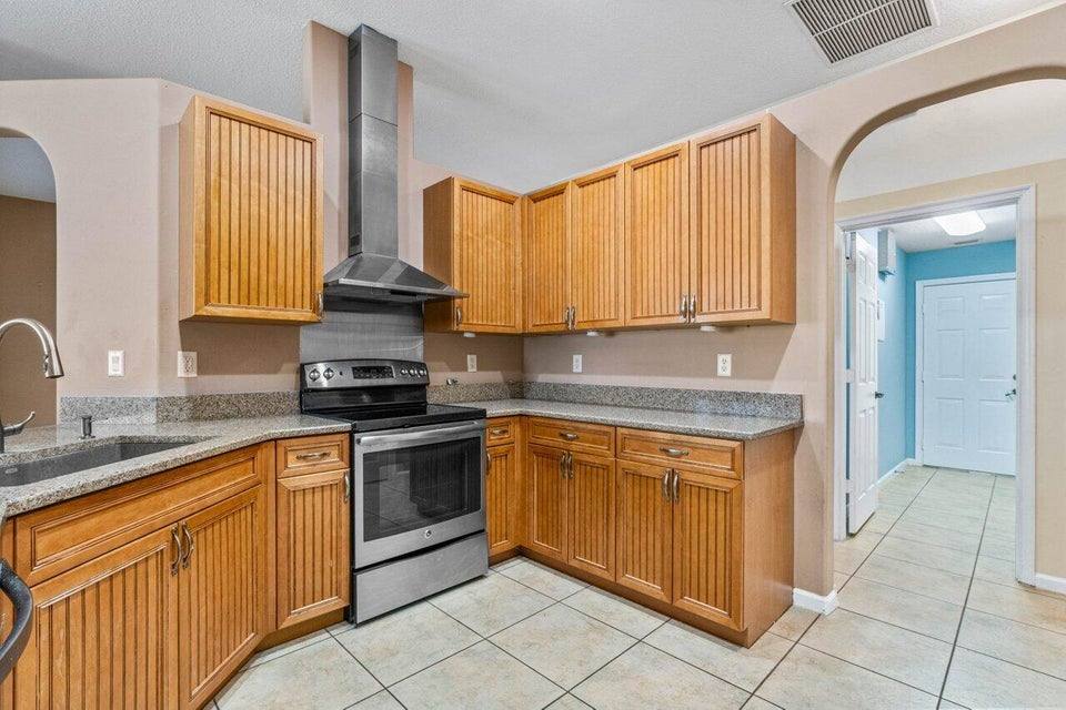 House for rent at 11415 51st Court N, West Palm Beach, FL 33411