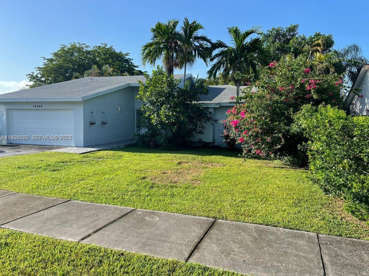 House for rent at 13424 SW 90th Terrace, Miami, FL 33186