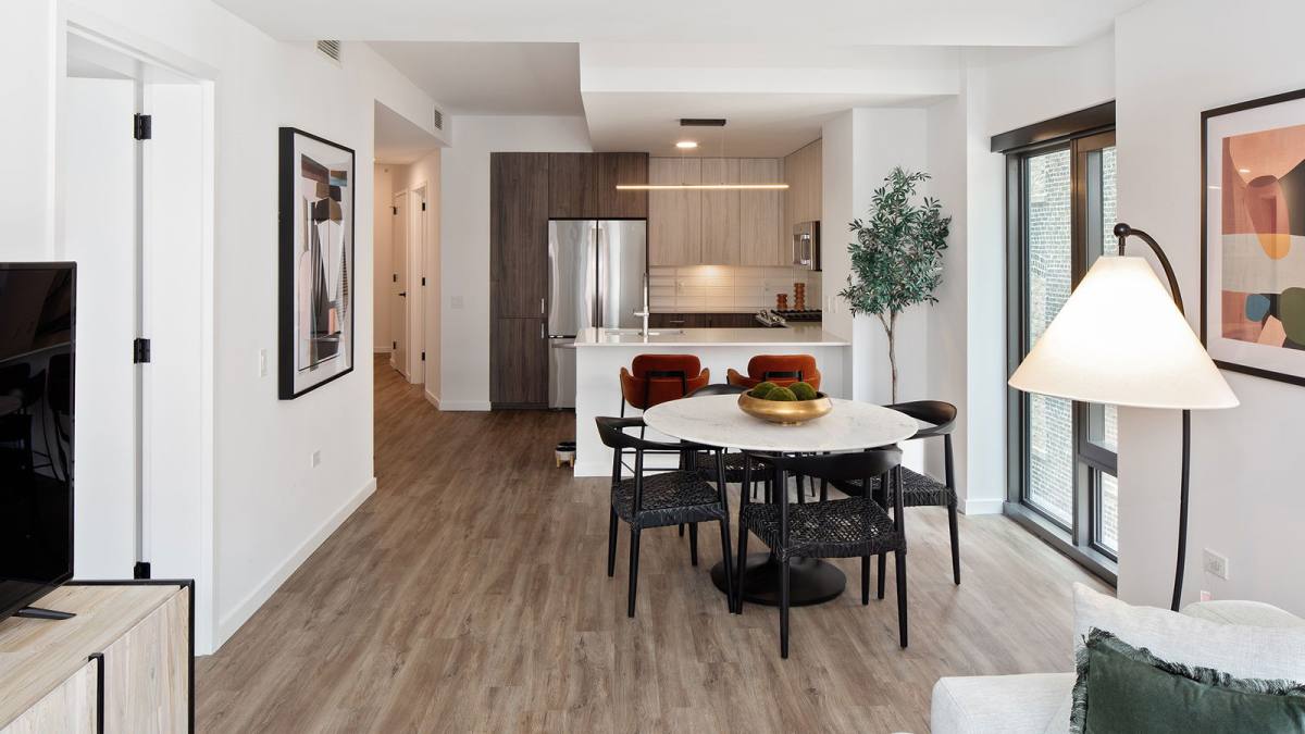 166 N Aberdeen St #1209, Chicago, IL 60607 - Apartment For Rent - Image 4