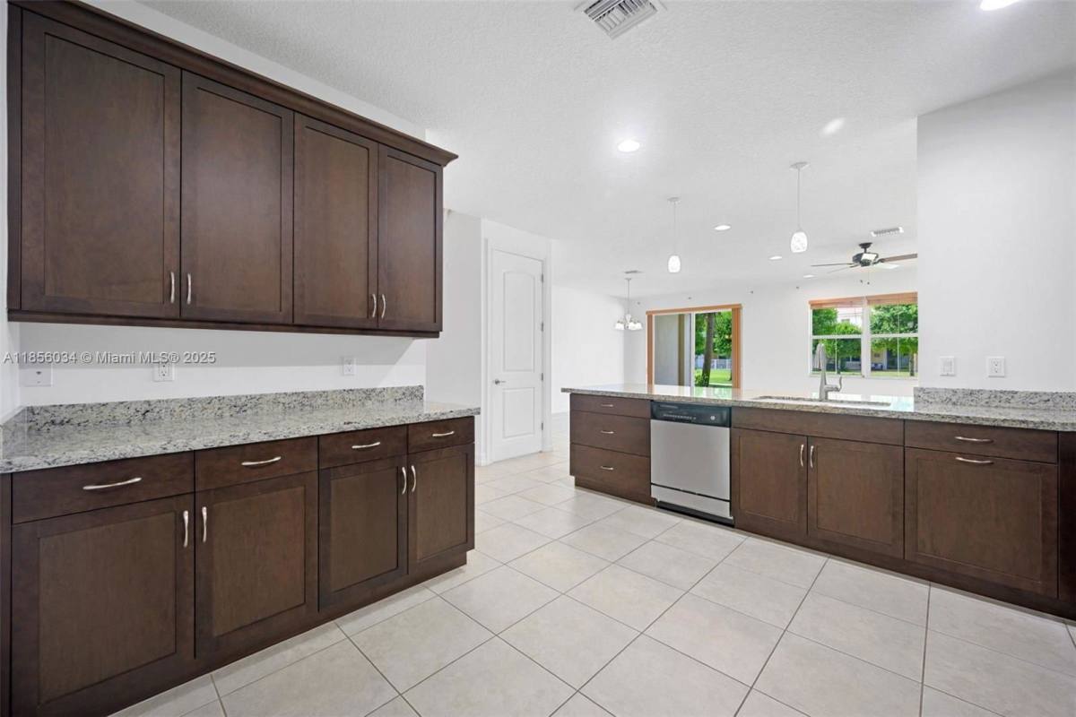 Townhouse for rent at 11941 Park Central, West Palm Beach, FL 33411