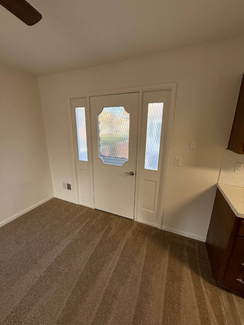 Townhouse for rent at 2560 Key St #3L, Toledo, OH 43614