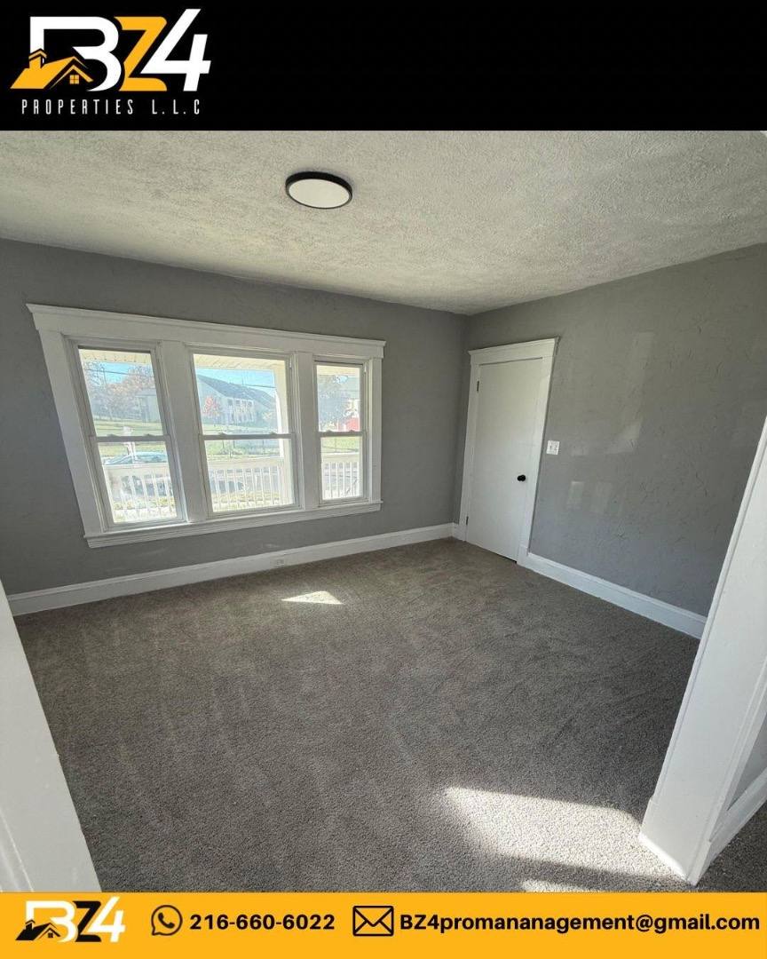 Apartment for rent at 1035 E 140th St #1033 Top, Cleveland, OH 44110