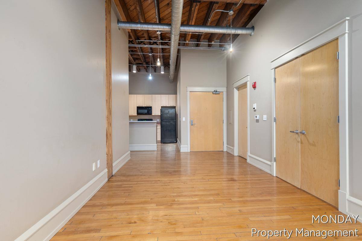 Apartment for rent at 1 Oakes St SW #6, Grand Rapids, MI 49503