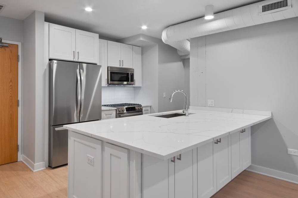 Apartment for rent at 4637 N Ashland #401, Chicago, IL 60640