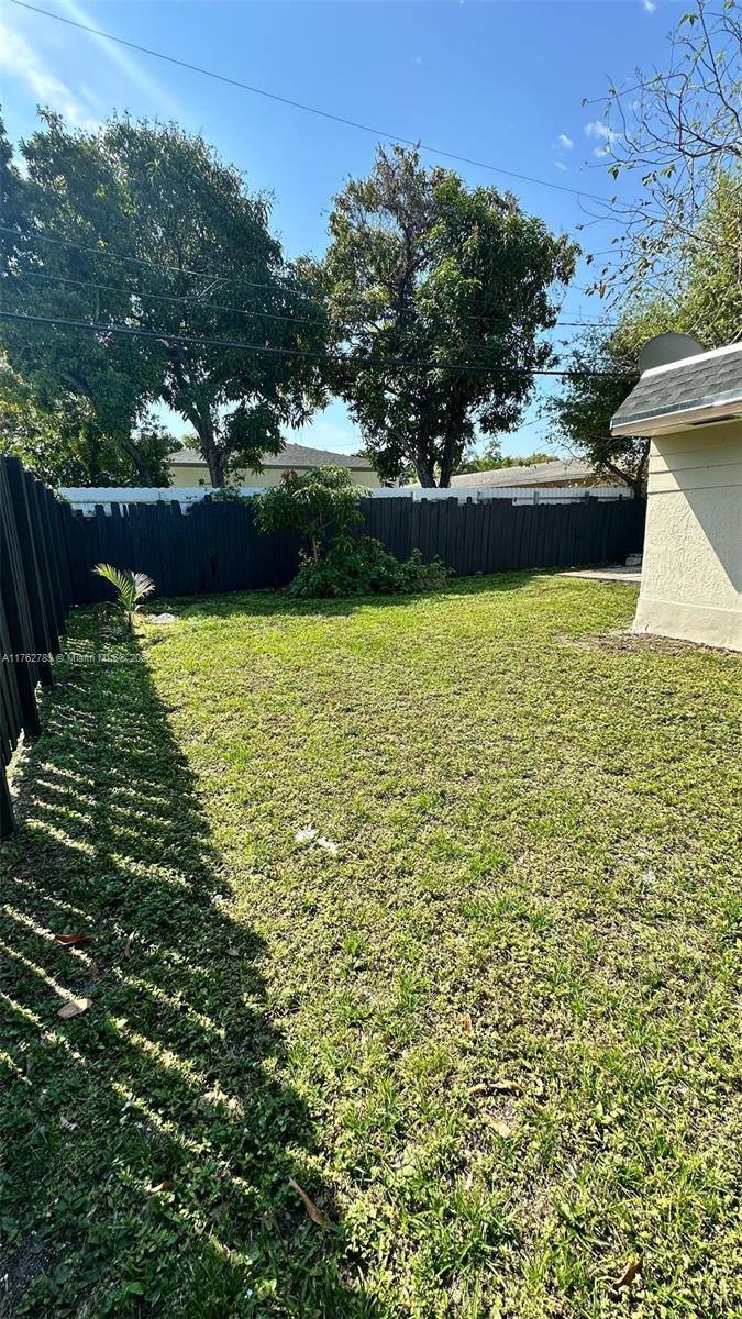 Apartment for rent at 715 SW 6th St #2, Dania, FL 33004