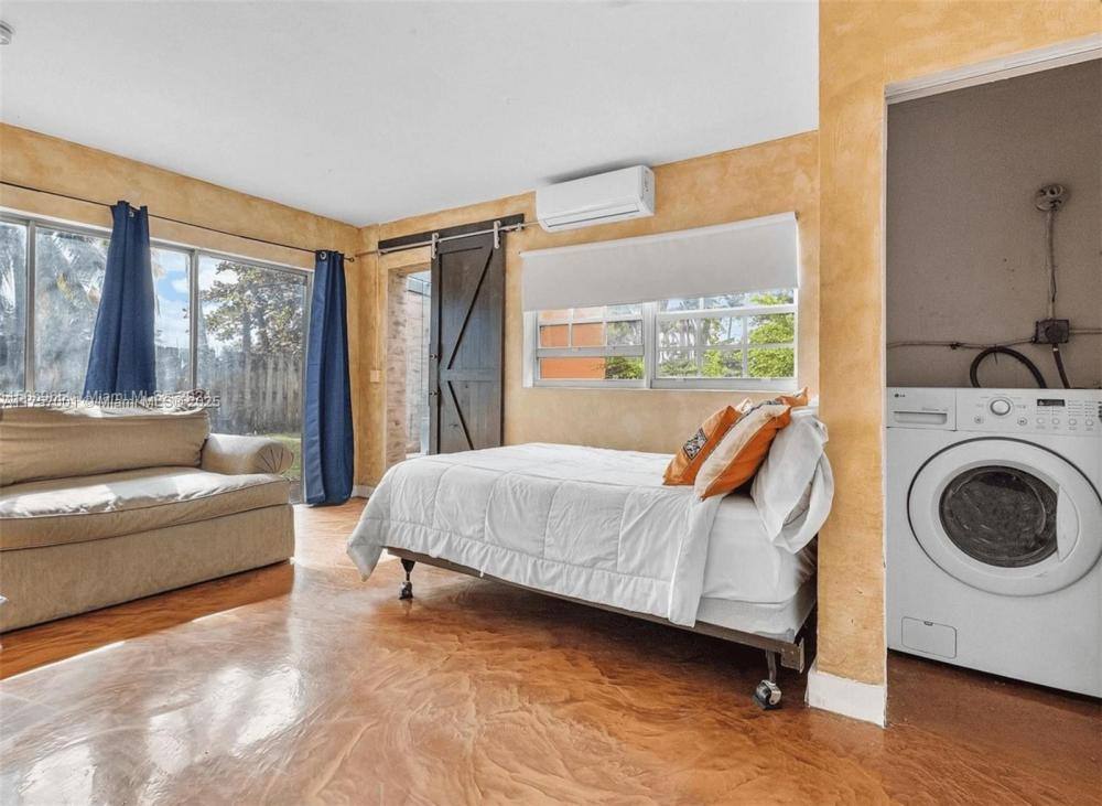 House for rent at 11300 Griffing Blvd, Miami, FL 33161