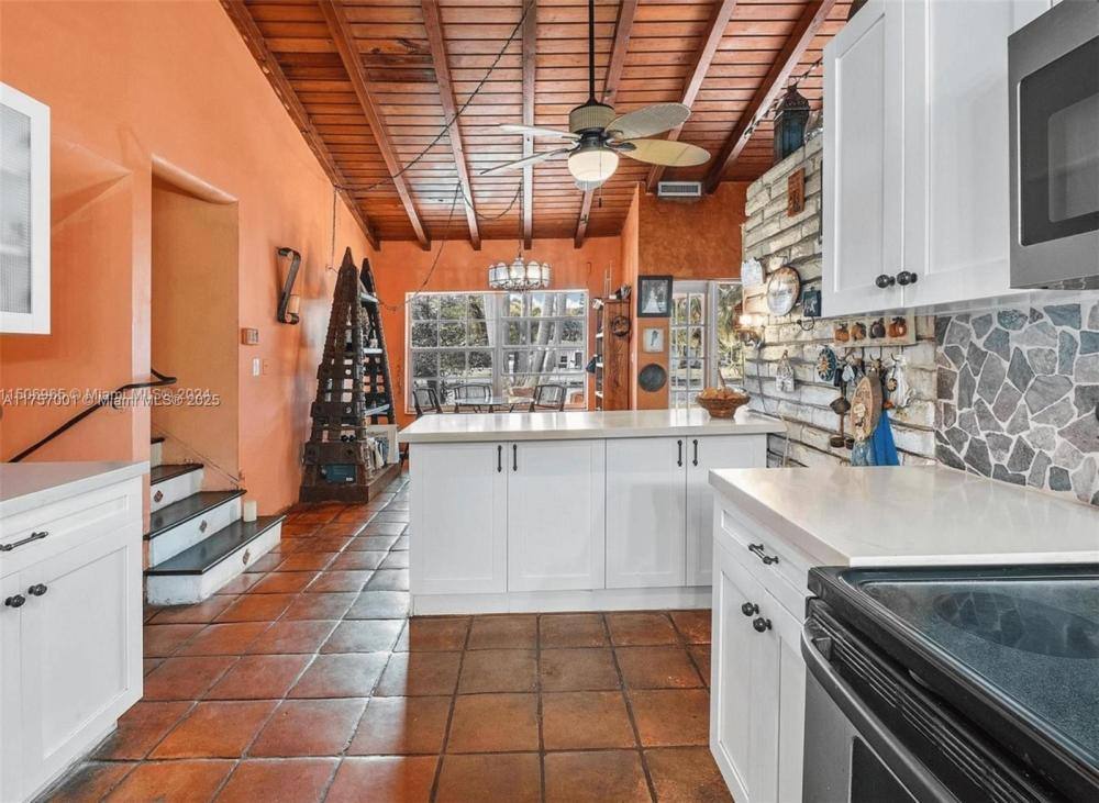House for rent at 11300 Griffing Blvd, Miami, FL 33161