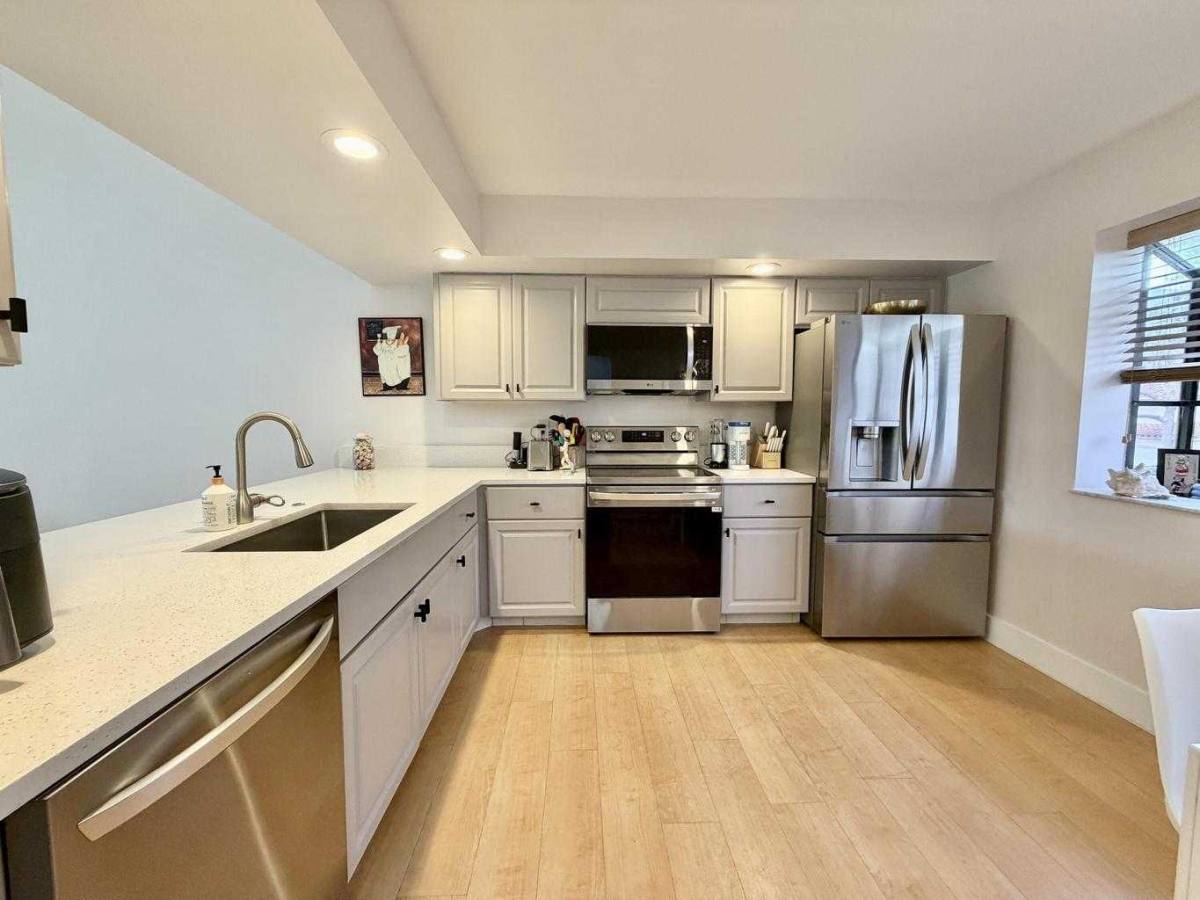 Condo for rent at 7935 La Mirada Dr, Boca Raton, FL 33433