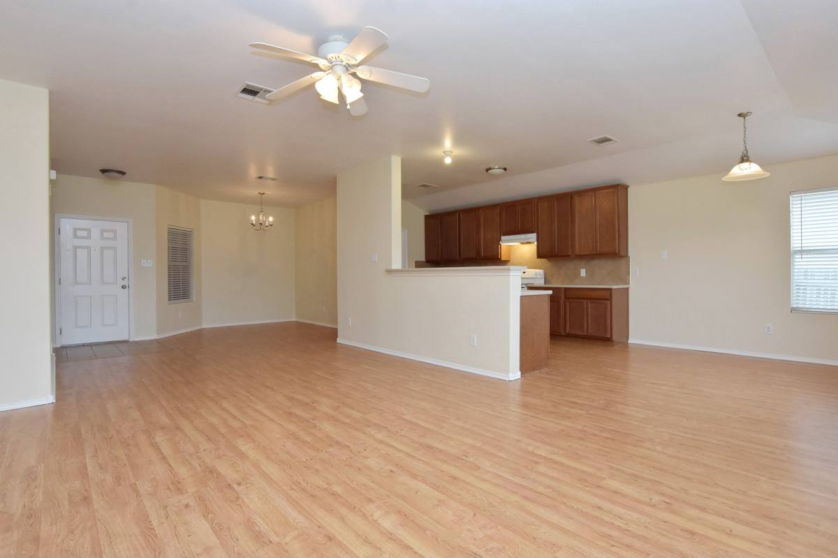 House for rent at 401 Bandera Woods Blvd, Elgin, TX 78621