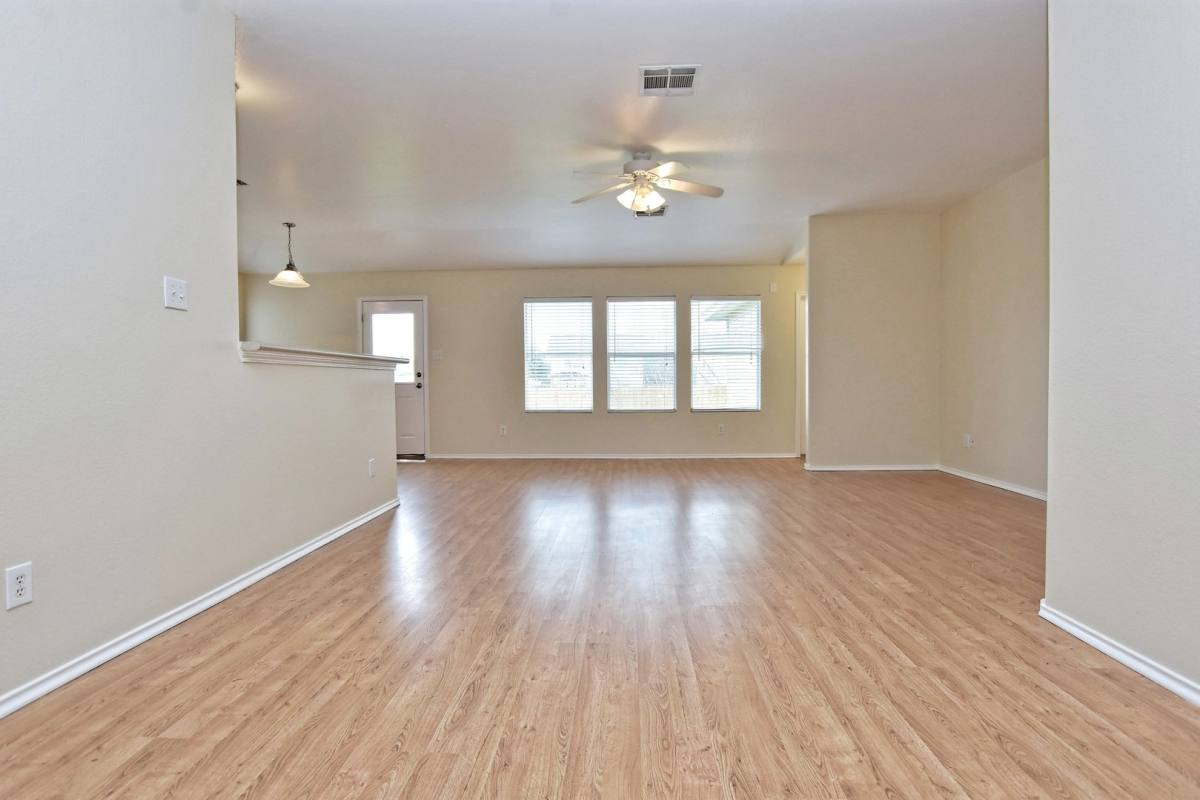 House for rent at 401 Bandera Woods Blvd, Elgin, TX 78621