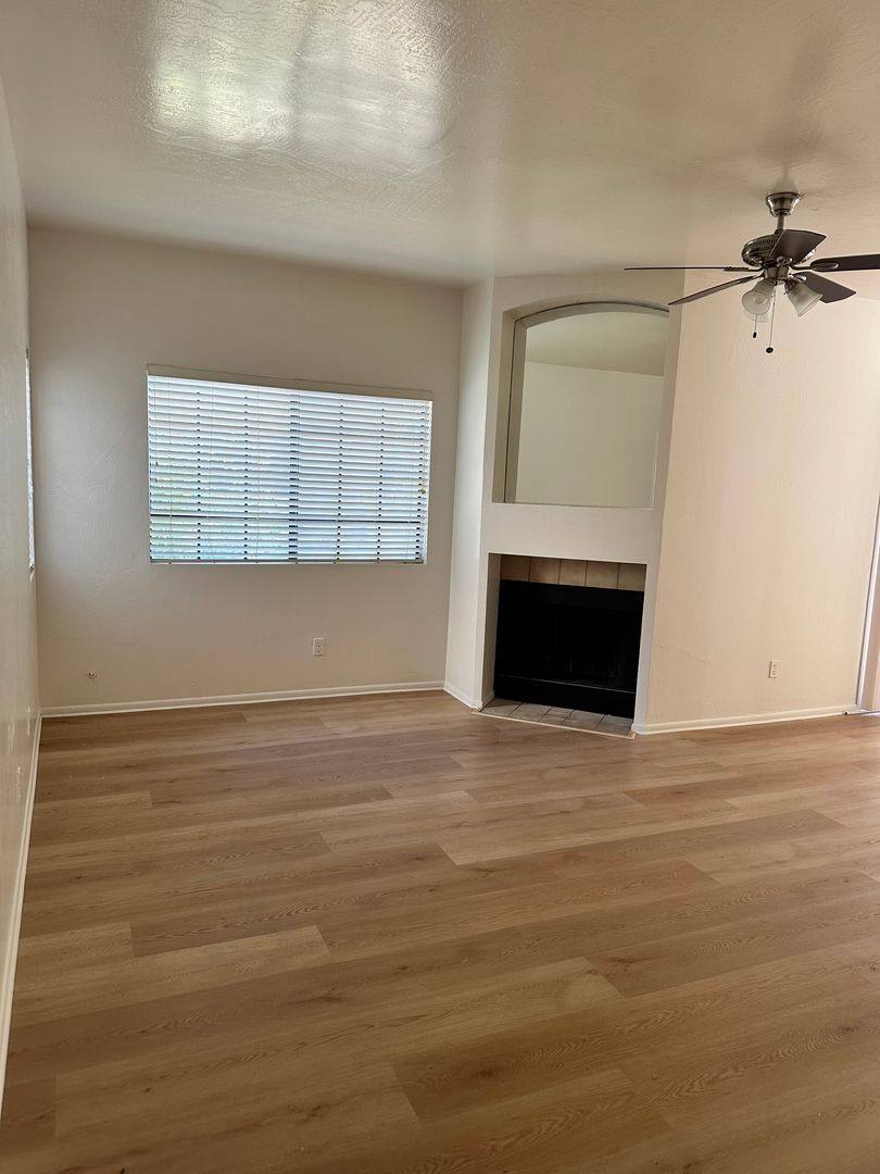 House for rent at 930 N Mesa Dr, Mesa, AZ 85201