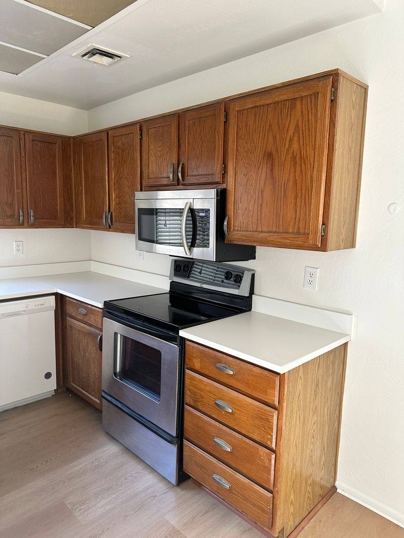 House for rent at 930 N Mesa Dr, Mesa, AZ 85201