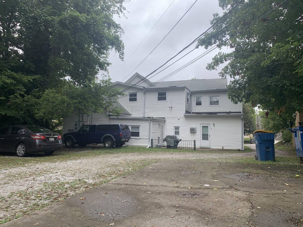 Apartment for rent at 416 E 2nd St, Bloomington, IN 47401
