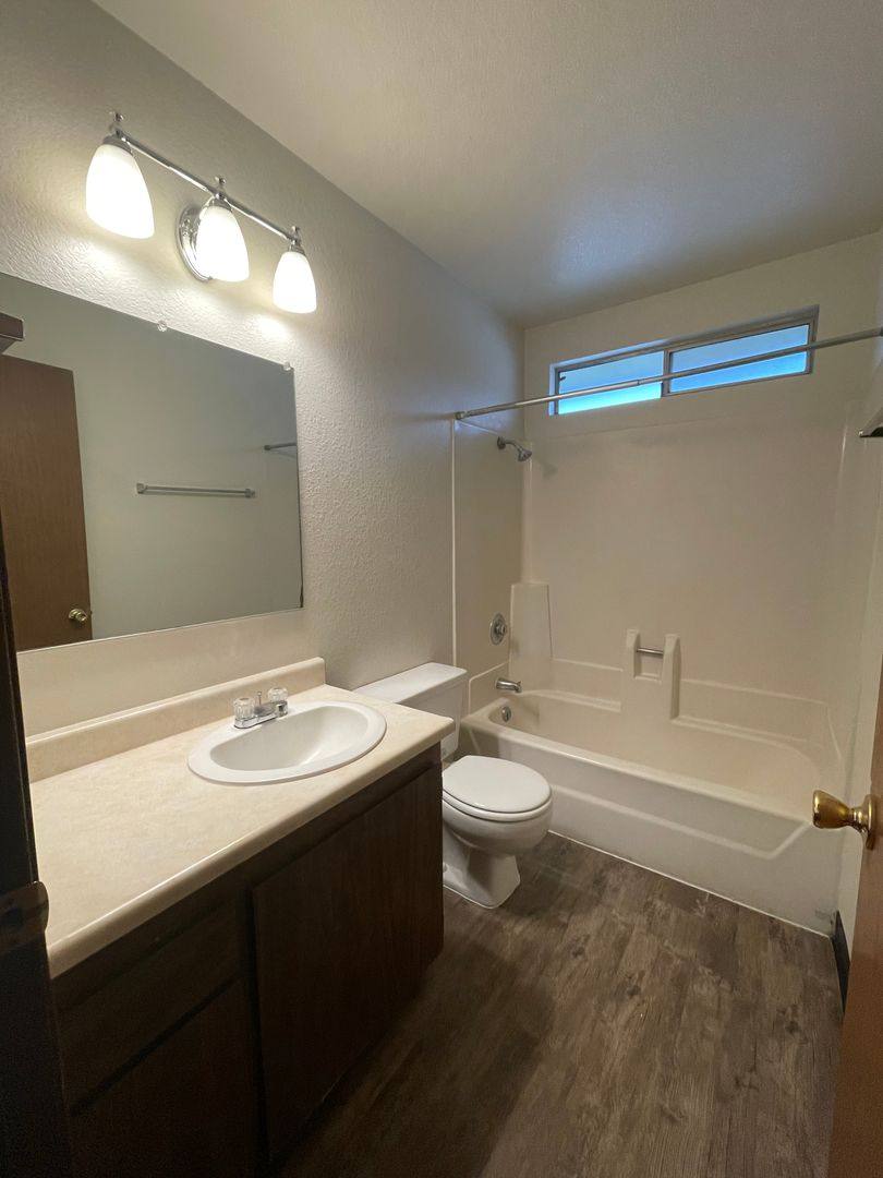Apartment for rent at 2604 Wilson Ave, Redding, CA 96002