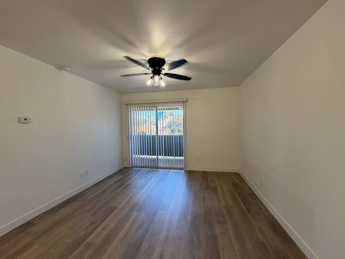 Apartment for rent at 302 E Monte Vista Rd, Phoenix, AZ 85004