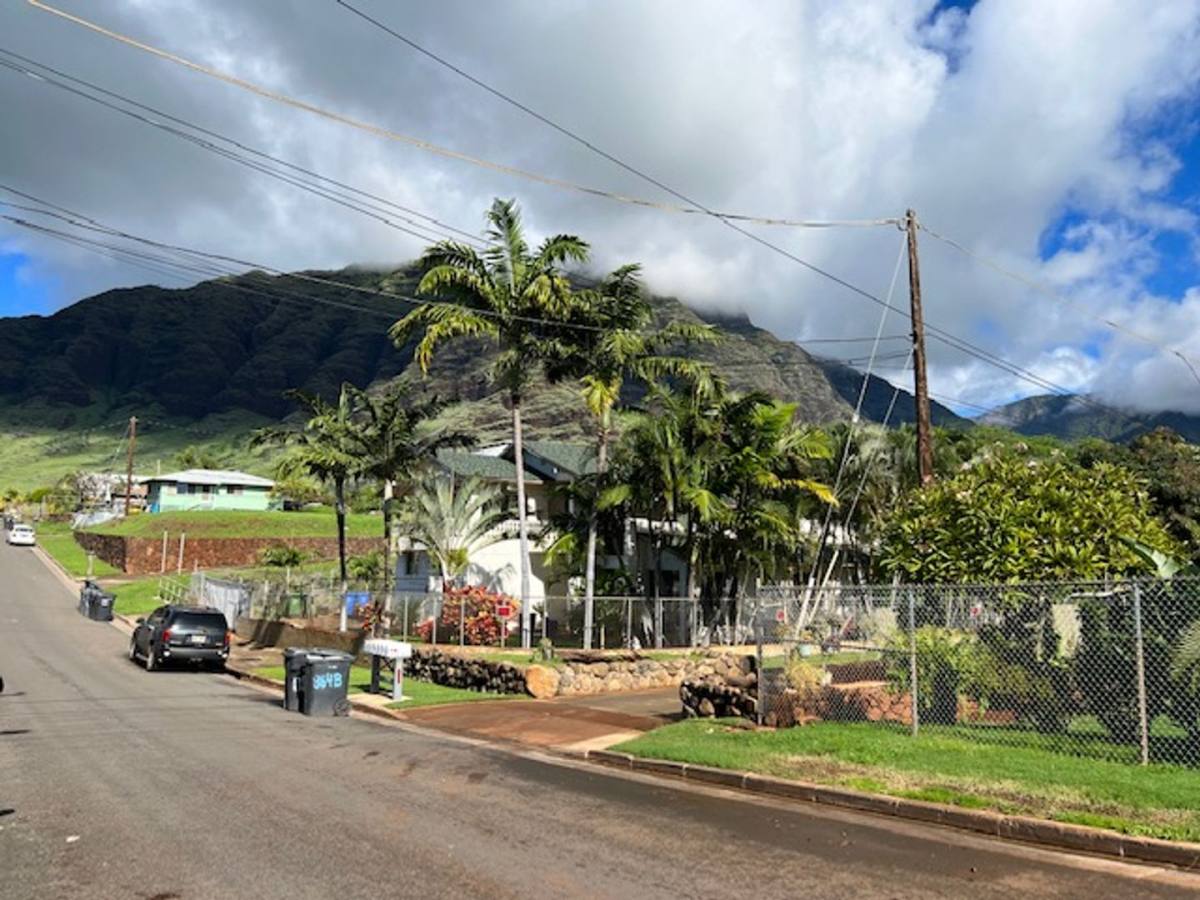 Apartment for rent at 85-869 Piliuka Place, Waianae, HI 96792