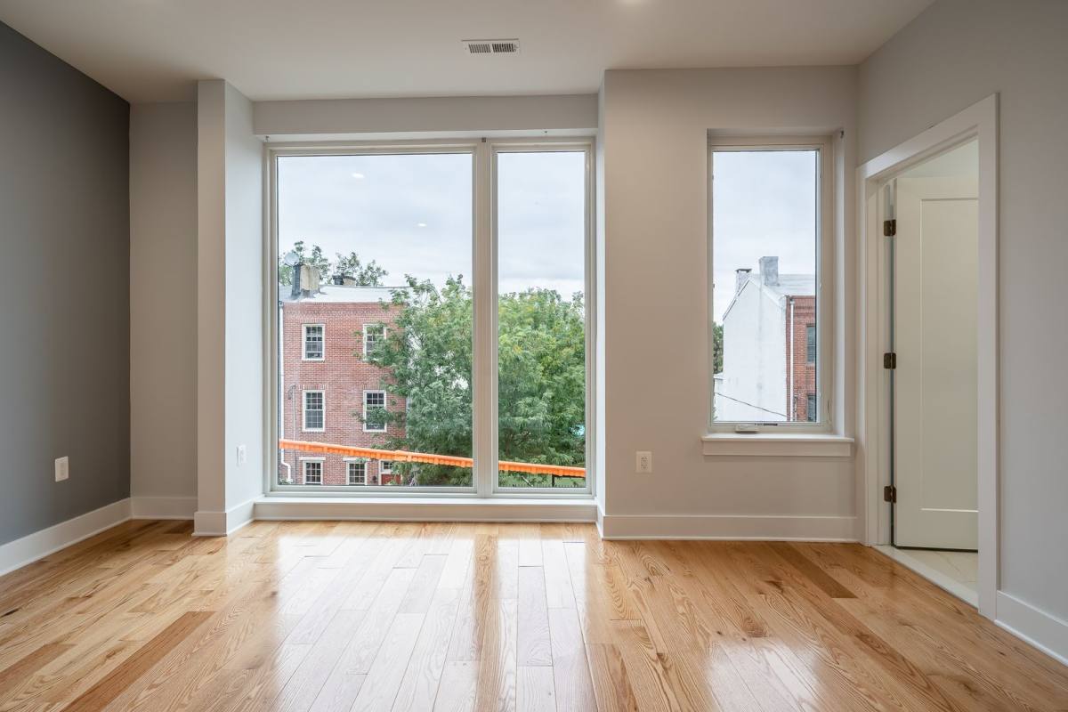 House for rent at 237 Tasker St, Philadelphia, PA 19148