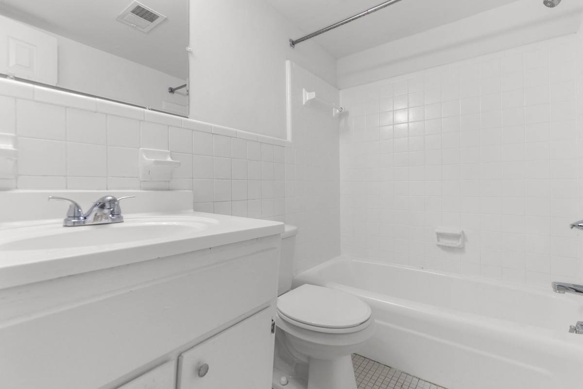 Apartment for rent at 1613 13th Ave S, Birmingham, AL 35205