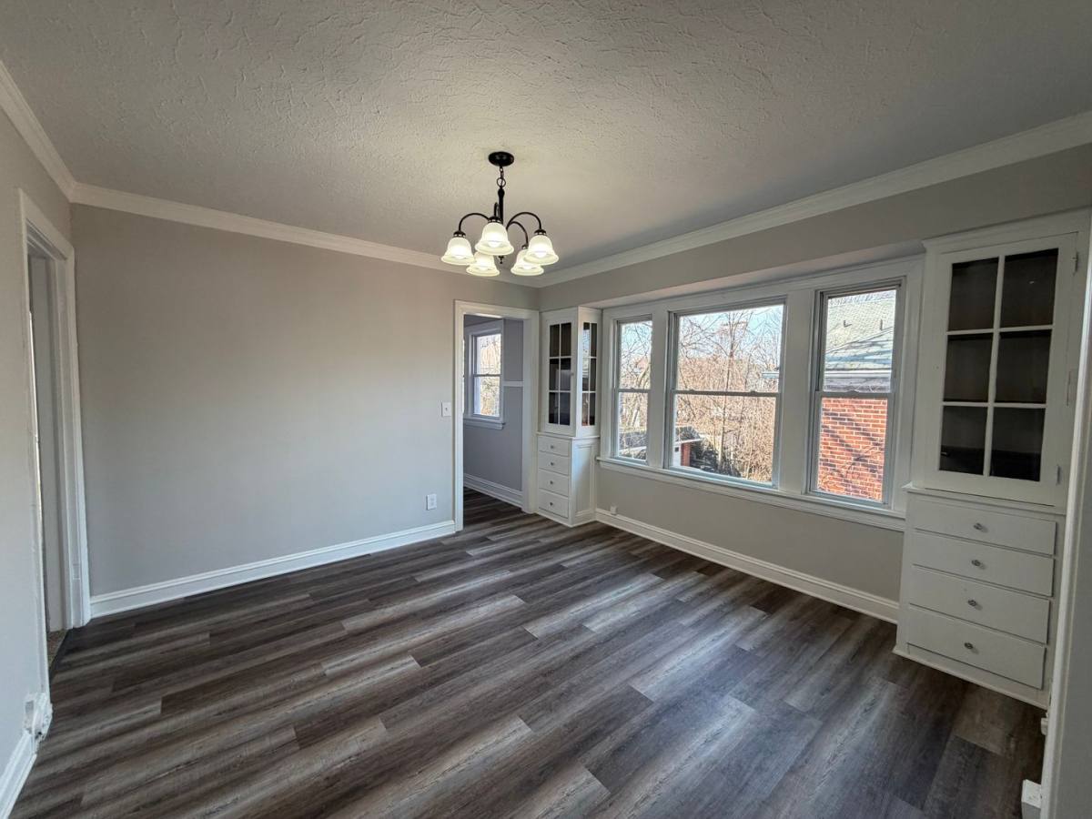 Apartment for rent at 14102 Glenside Ave, Cleveland, OH 44110