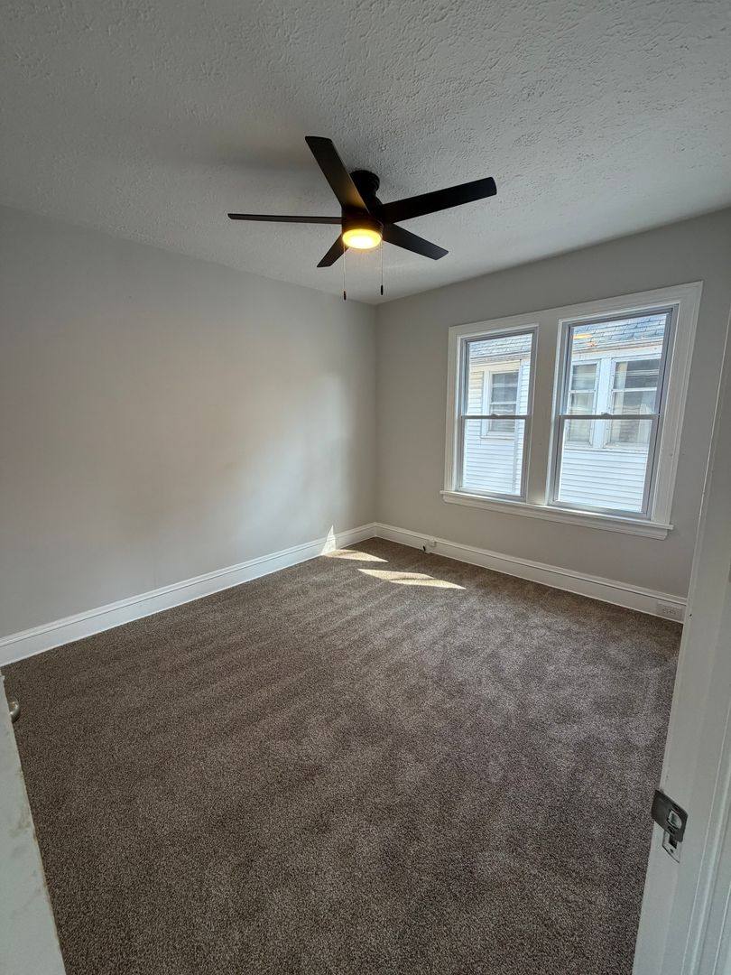 Apartment for rent at 14102 Glenside Ave, Cleveland, OH 44110
