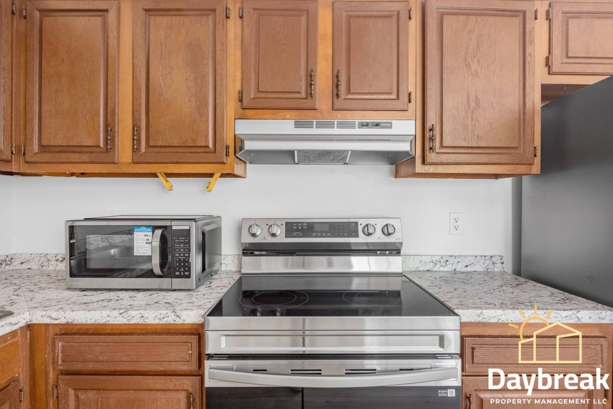 Apartment for rent at 10913 Queen Ann, Savannah, GA 31406