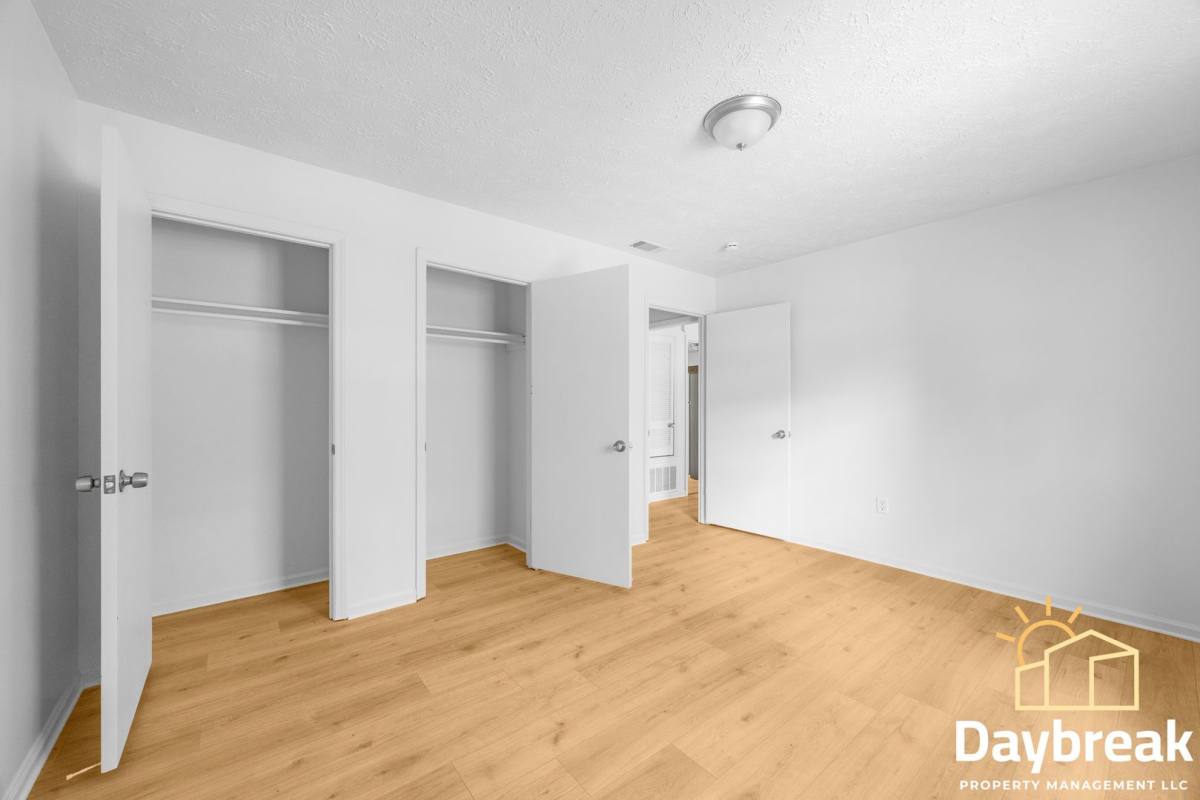 Apartment for rent at 10913 Queen Ann, Savannah, GA 31406