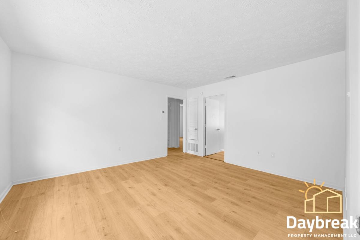 Apartment for rent at 10913 Queen Ann, Savannah, GA 31406