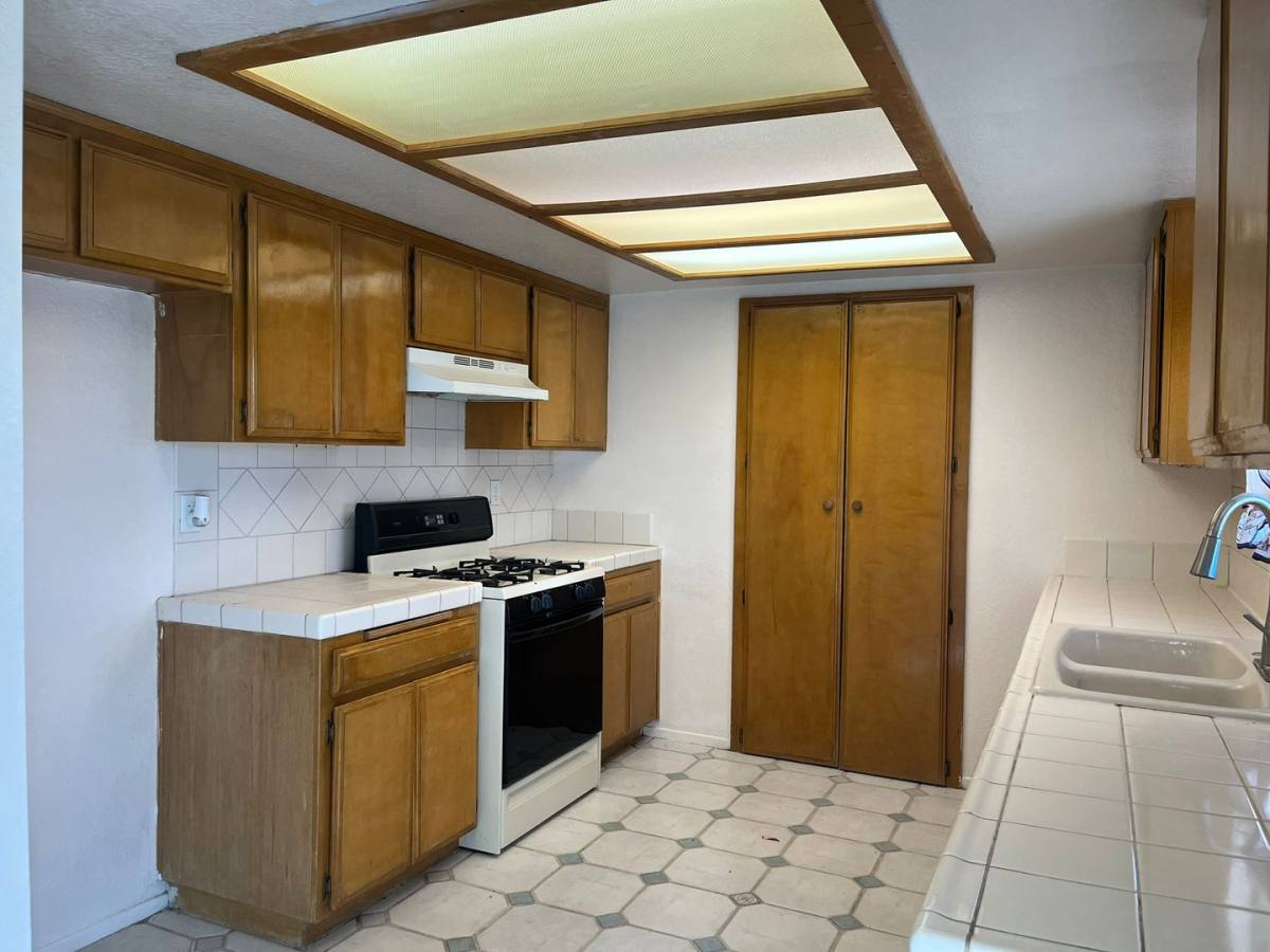 House for rent at 16413 Solvang Ave, Victorville, CA 92394