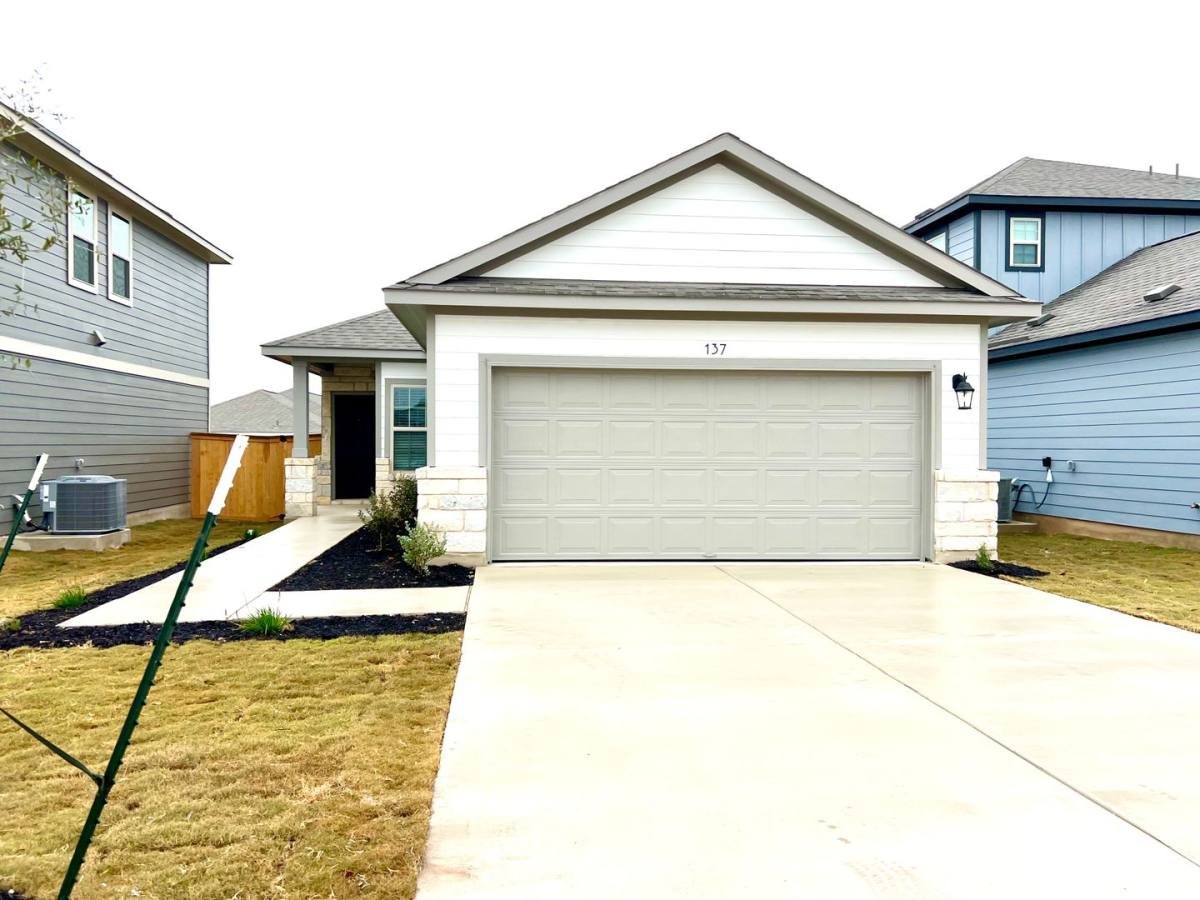 House for rent at 137 Kellys Hereos Way, Jarrell, TX 76537