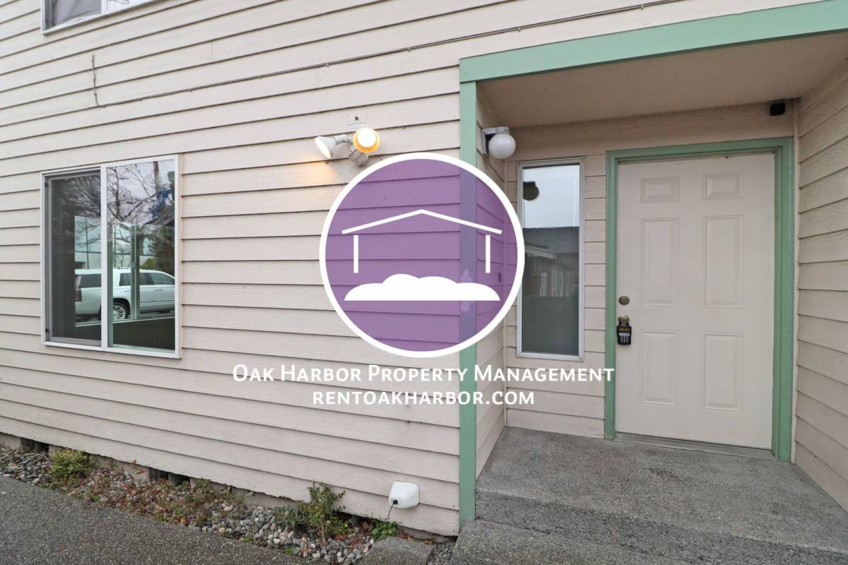 Apartment for rent at 910 SE Ireland St, Oak Harbor, WA 98277