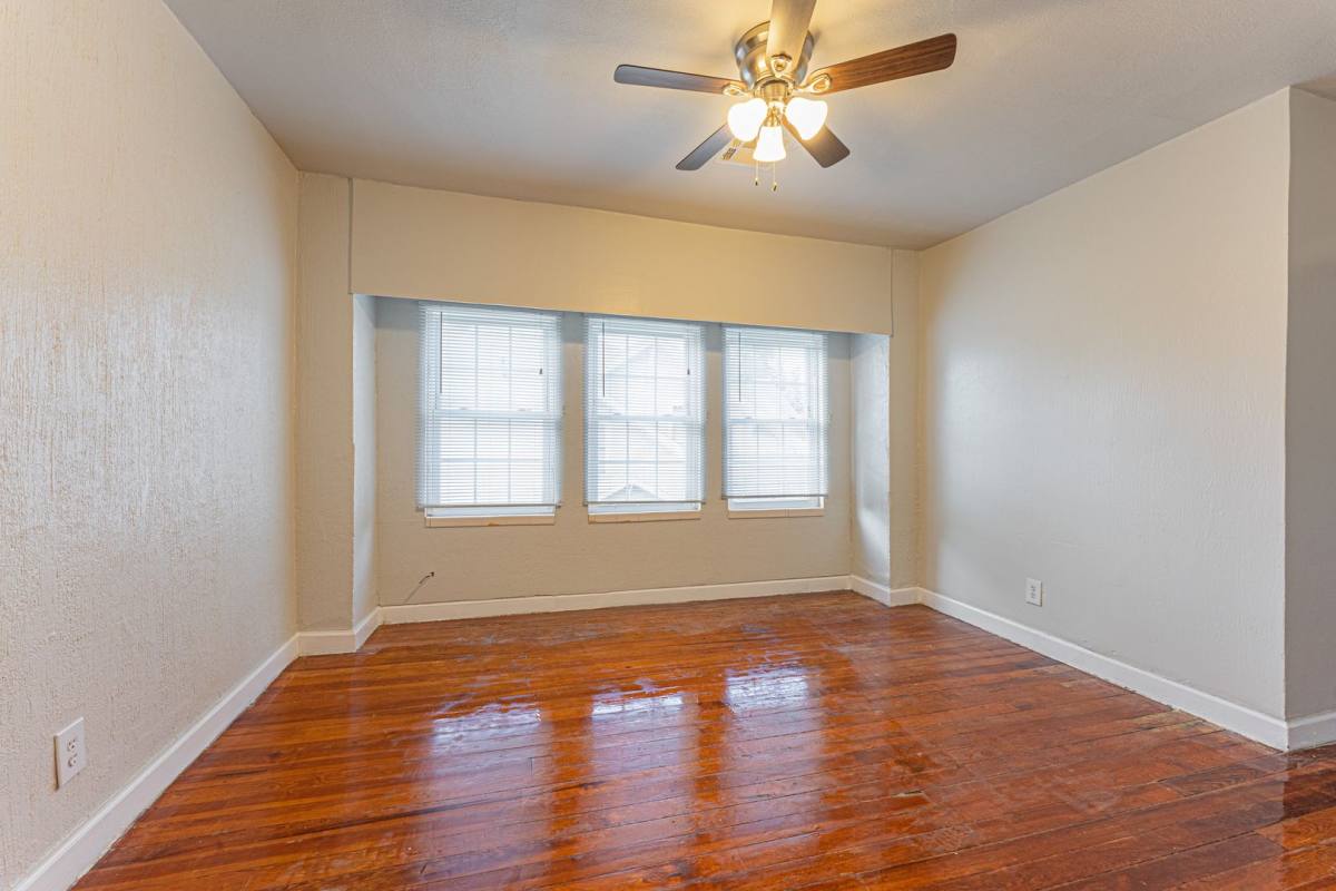 Apartment for rent at 458 College Ave, Norman, OK 73069