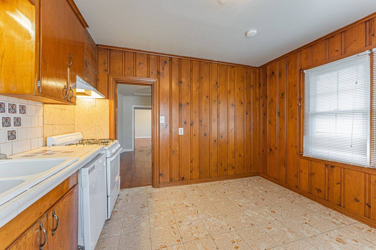 Apartment for rent at 458 College Ave, Norman, OK 73069