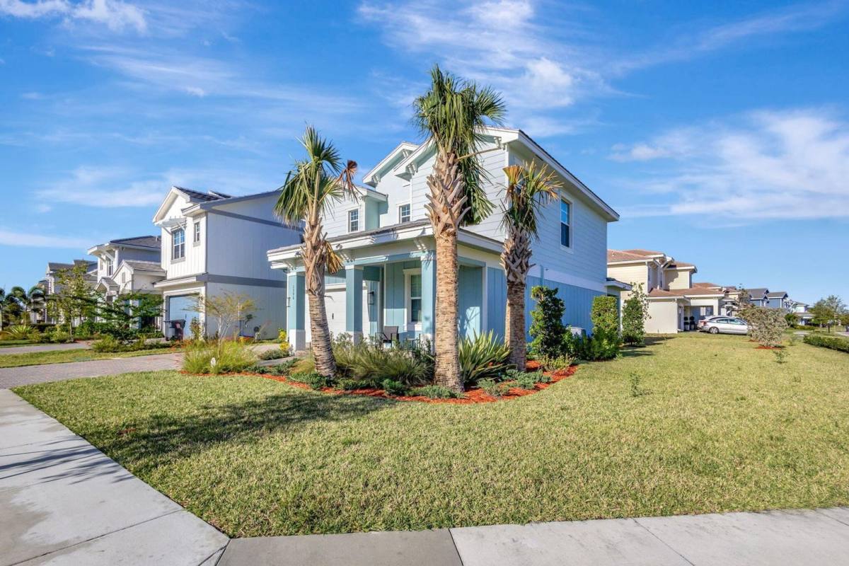 House for rent at 1396 Bushel Creek Crossing, Loxahatchee, FL 33470