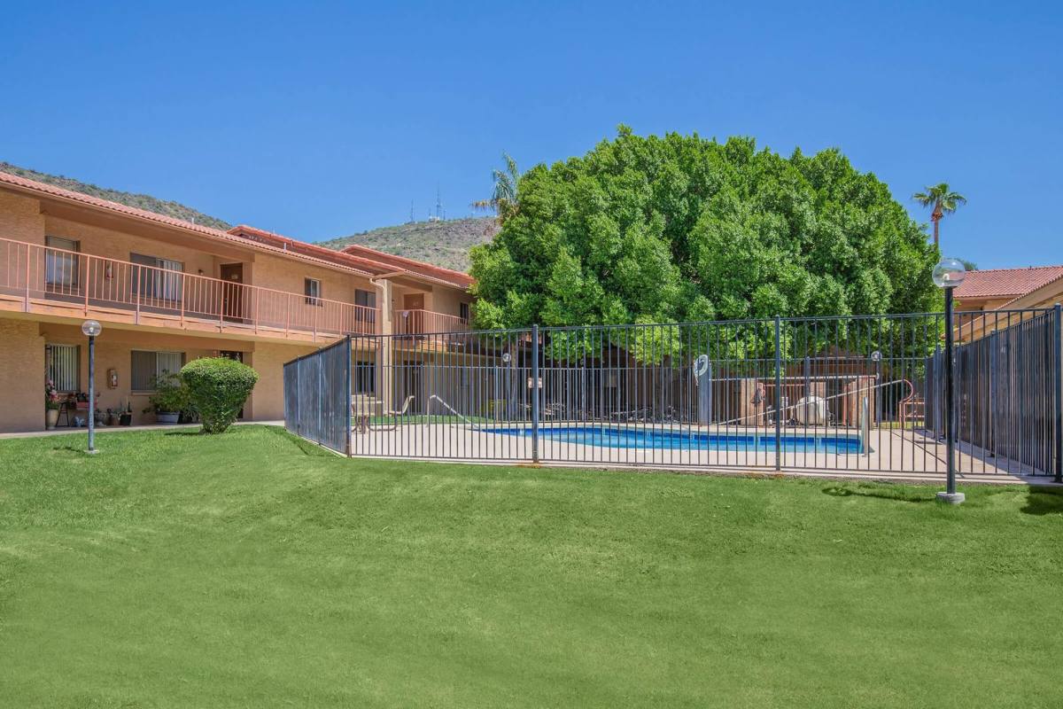 Apartment for rent at 1802 W Cholla St, Phoenix, AZ 85029