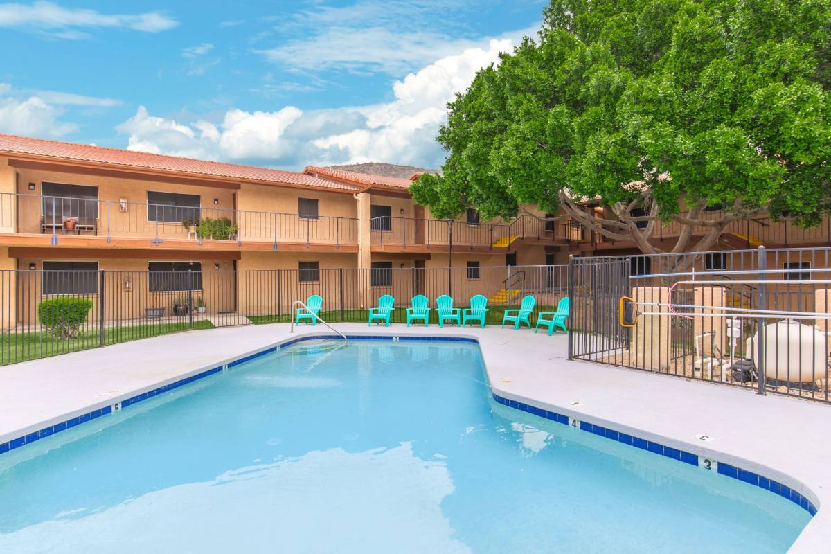 Apartment for rent at 1802 W Cholla St, Phoenix, AZ 85029