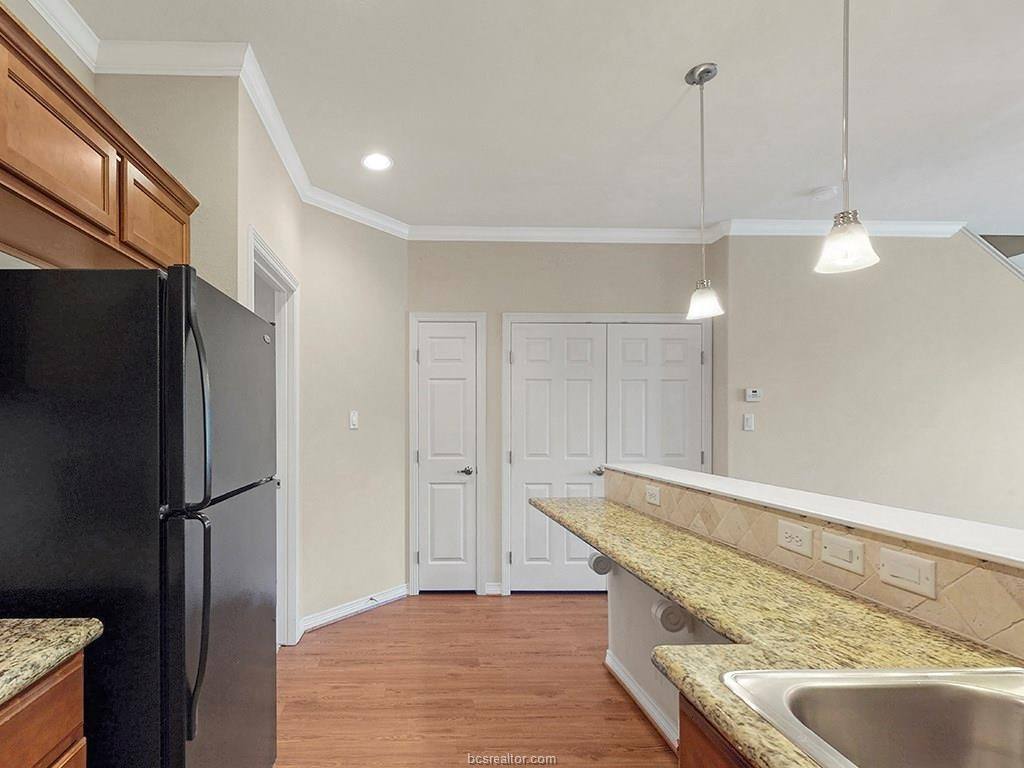 Townhouse for rent at 1198 Jones Butler Rd, College Station, TX 77840
