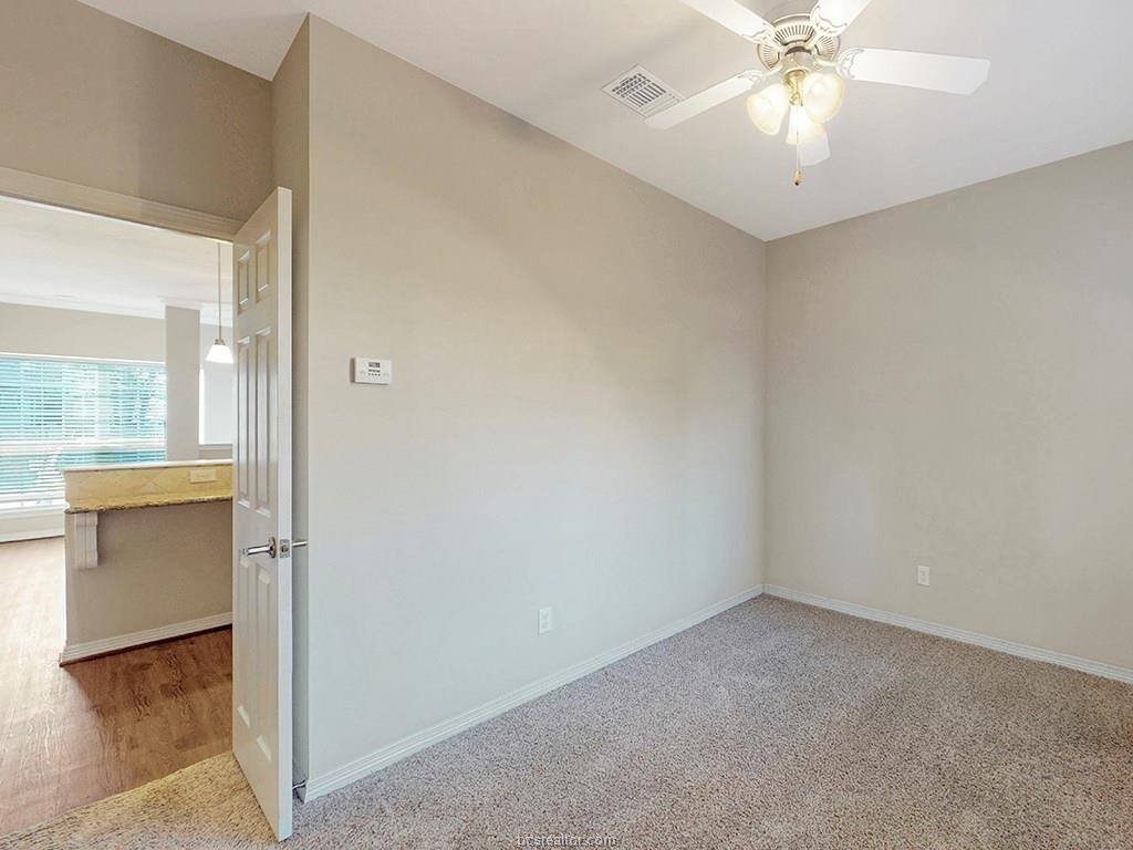 Townhouse for rent at 1198 Jones Butler Rd, College Station, TX 77840