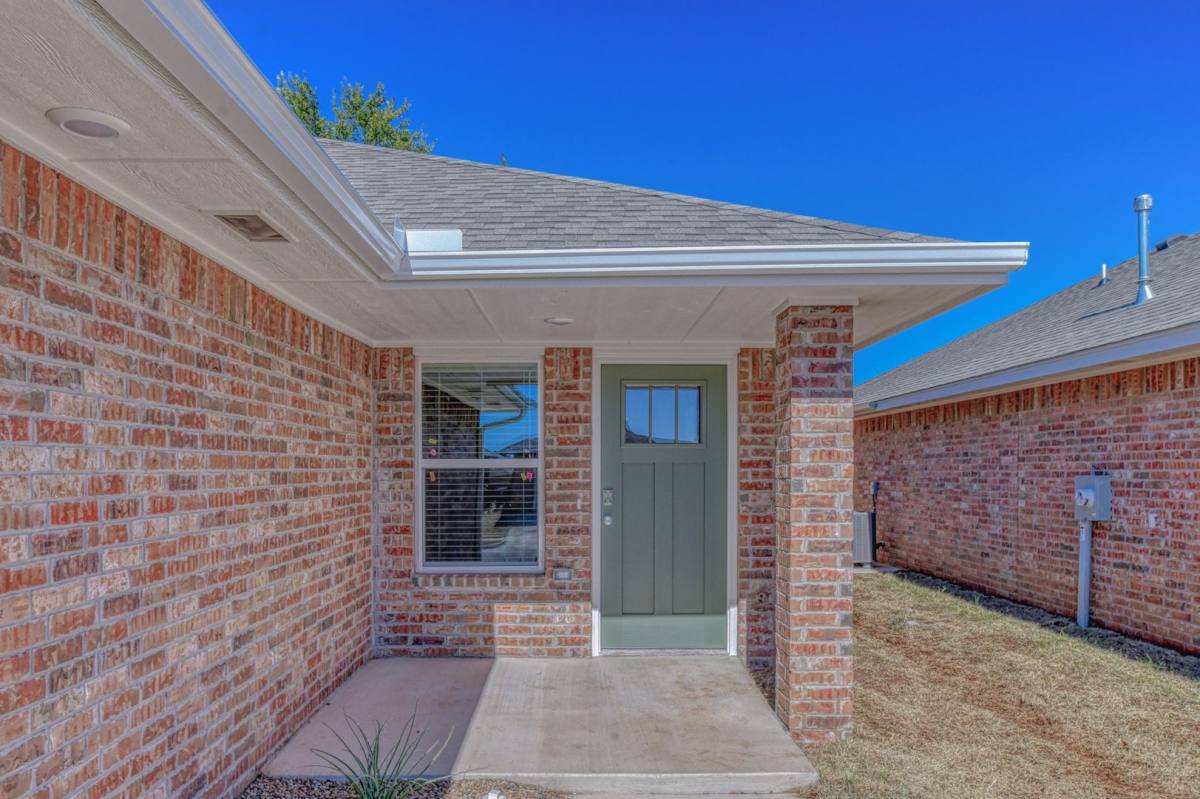 House for rent at 2721 Clifton Terrace, Norman, OK 73071