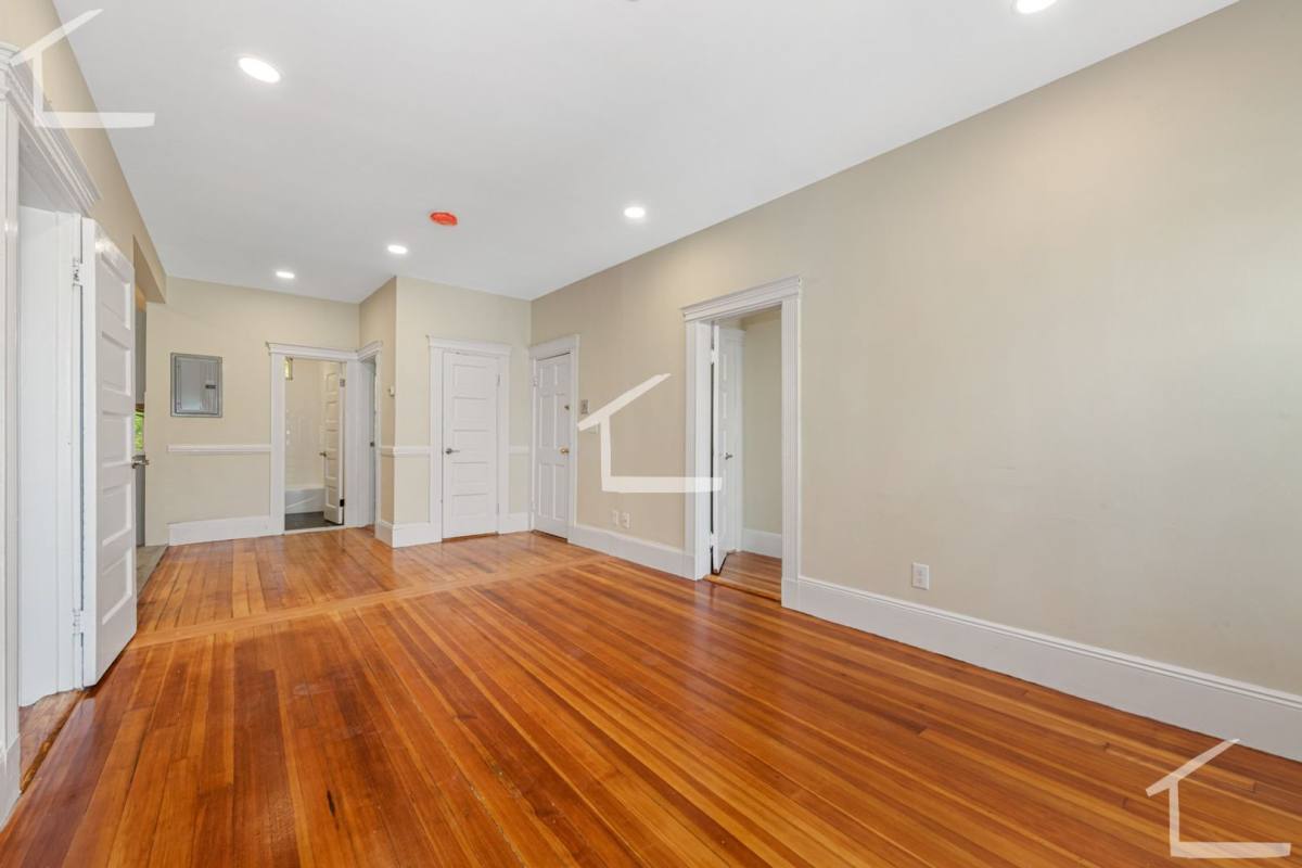Apartment for rent at 44 Brackett St, Allston, MA 02134