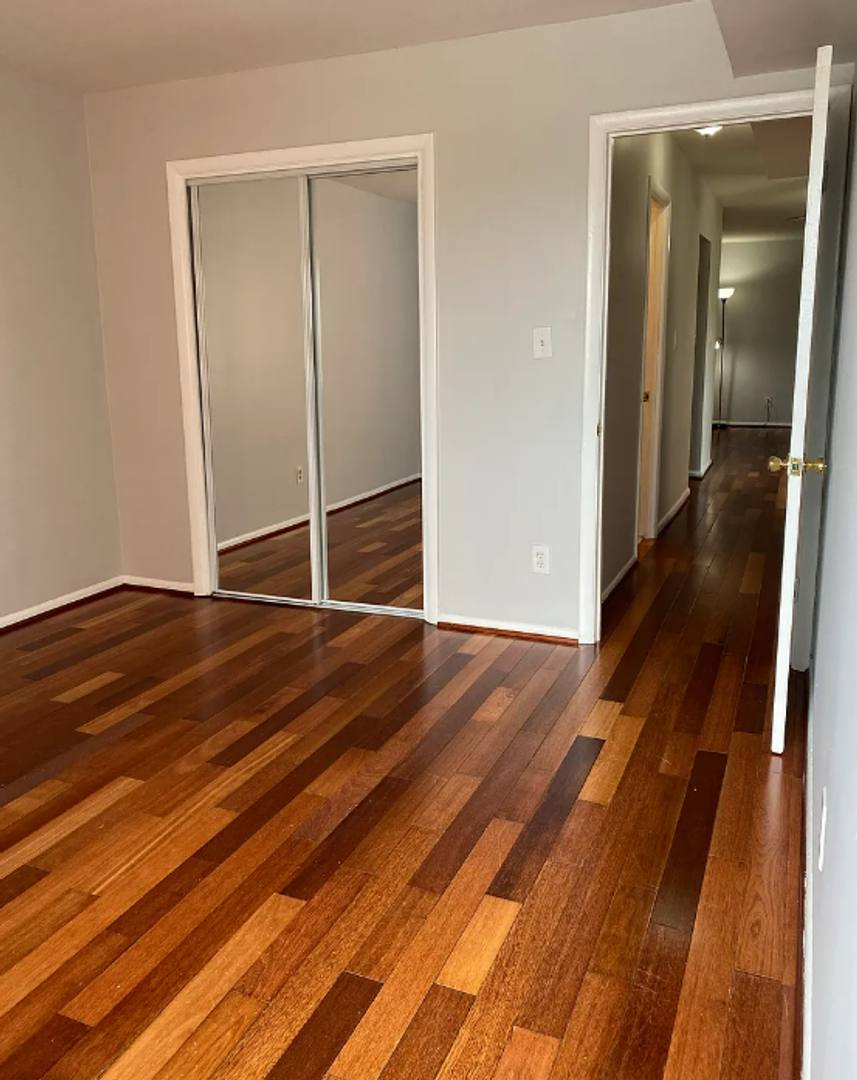 Apartment for rent at 3404 25th St S, Arlington, VA 22206