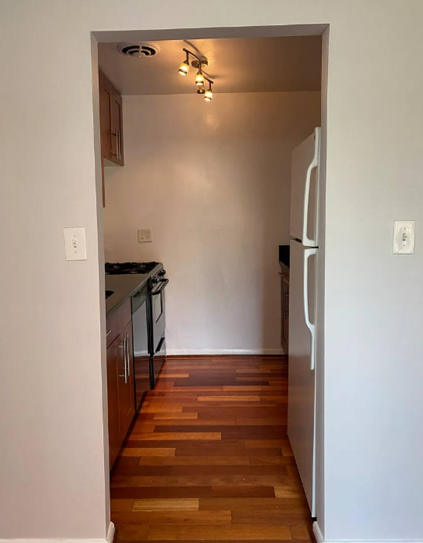 Apartment for rent at 3404 25th St S, Arlington, VA 22206