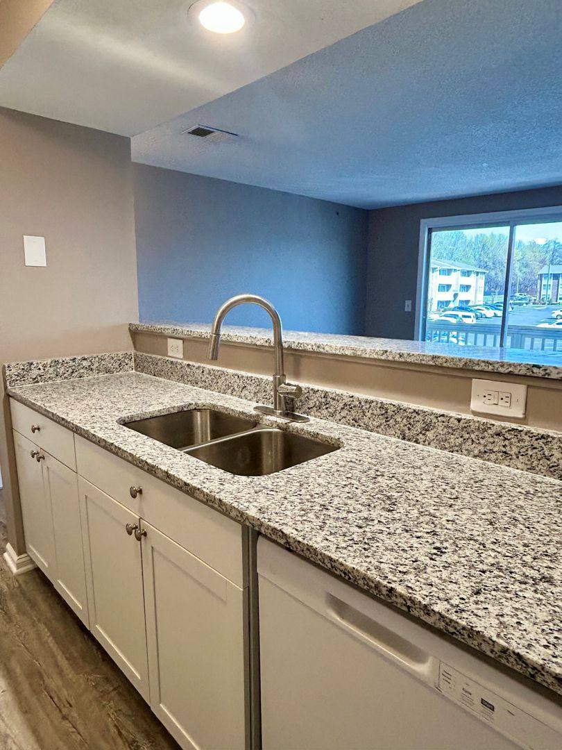 Condo for rent at 1610-J Arlyn Circle, Charlotte, NC 28213