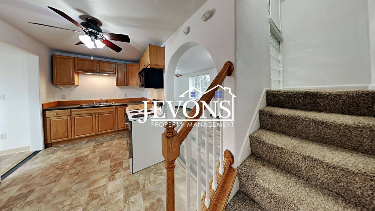 House for rent at 1509 Swan Ave, Yakima, WA 98902